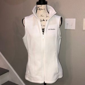Columbia White Vest